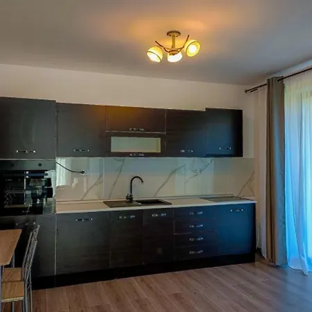 Casa Brad Гостьовий будинок *