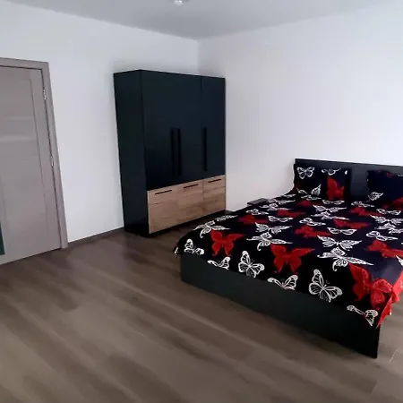 Casa Brad Брашов